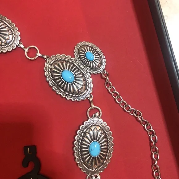 Ariat Silver Concho Belt with Blue Accents - Picture 2 of 4